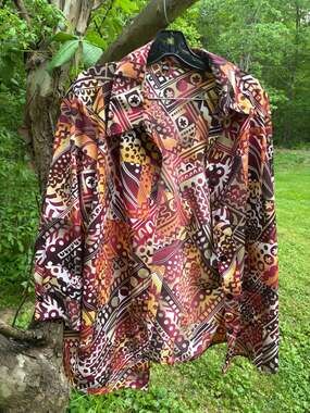 Vintage SouthwesternAbstract Button Down